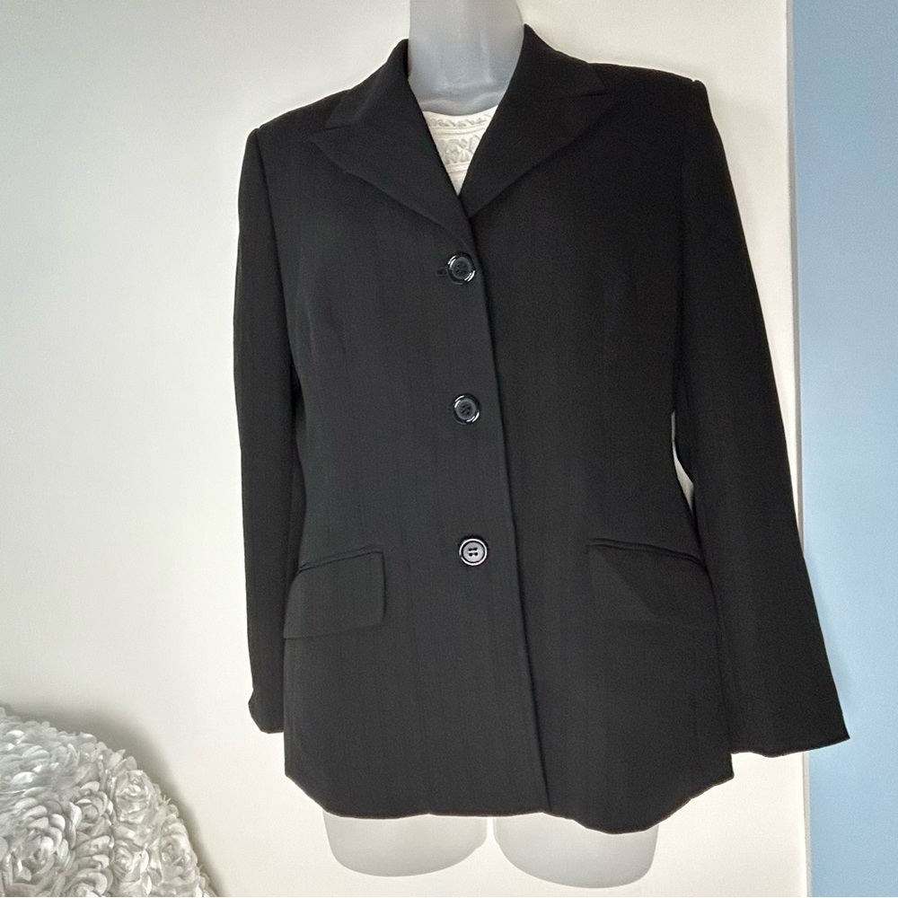 Le Suite 3-Button Black Blazer Suit‎ Jacket 10 Petite Business Casual Preppy